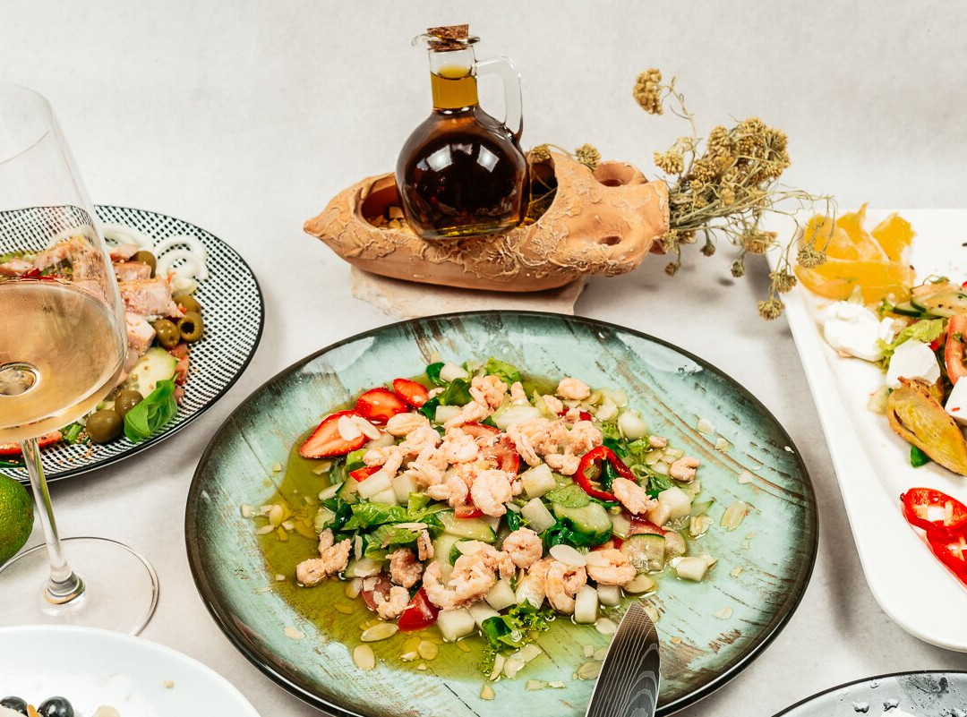 Negreena , Salad & Wine bar