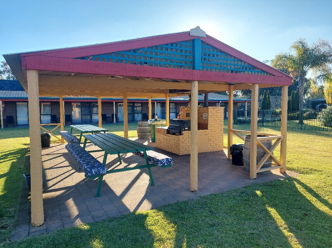 Barooga Country Inn Motel主图