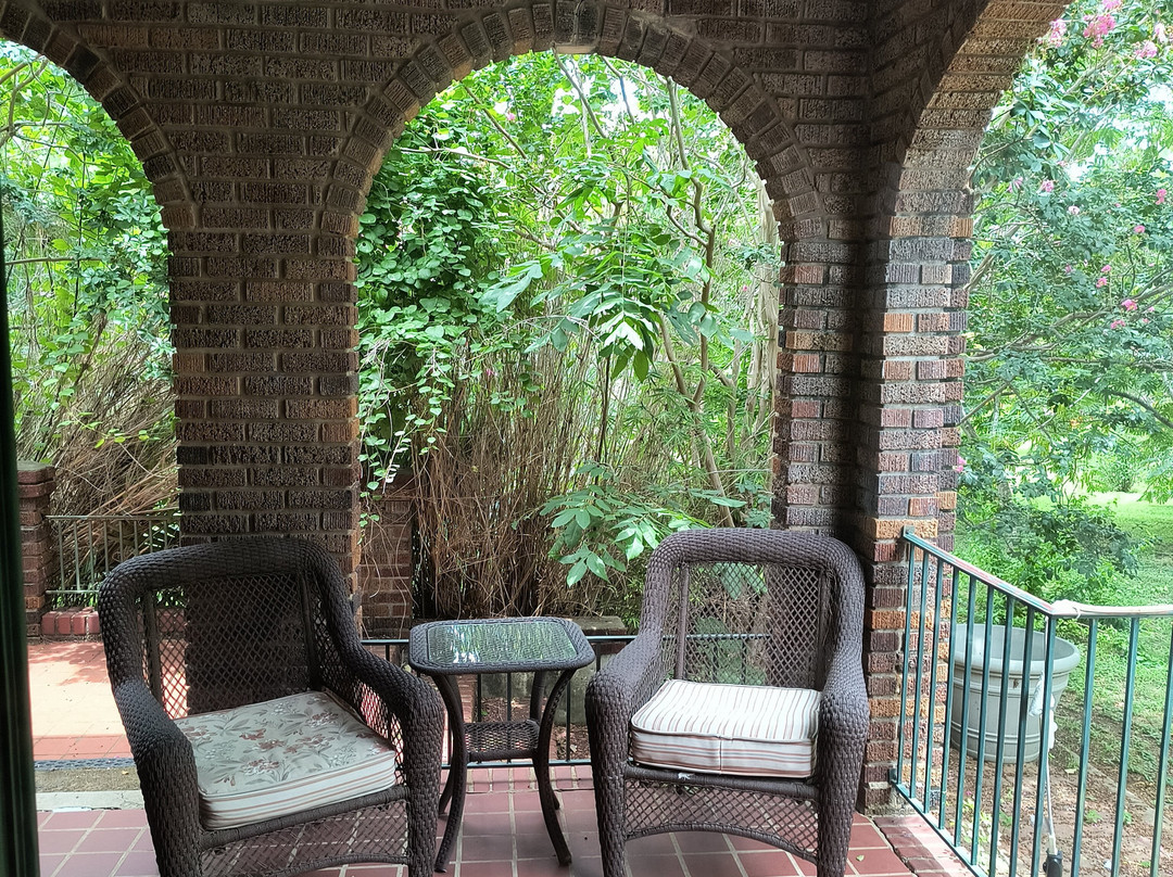 Far View Bed & Breakfast Estate主图