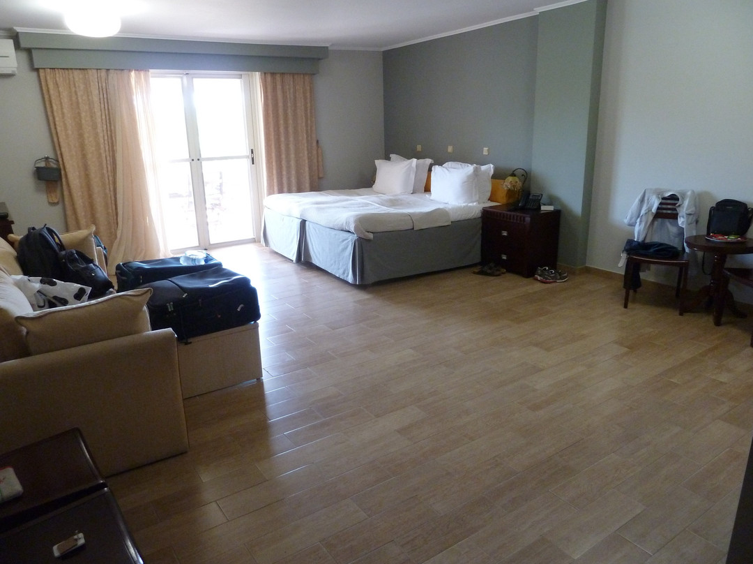 Zoe Seaside Resort主图