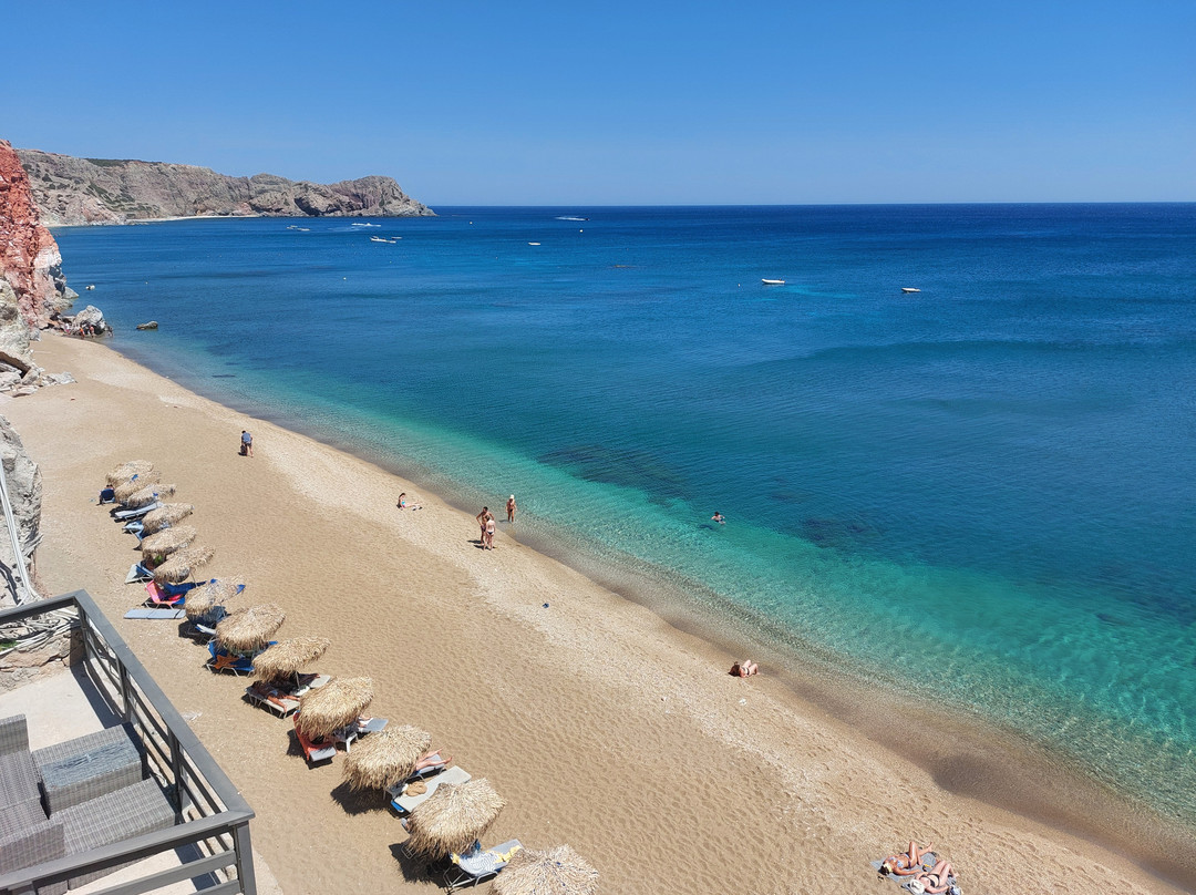 Kalogries Beach-米洛斯岛必去景点