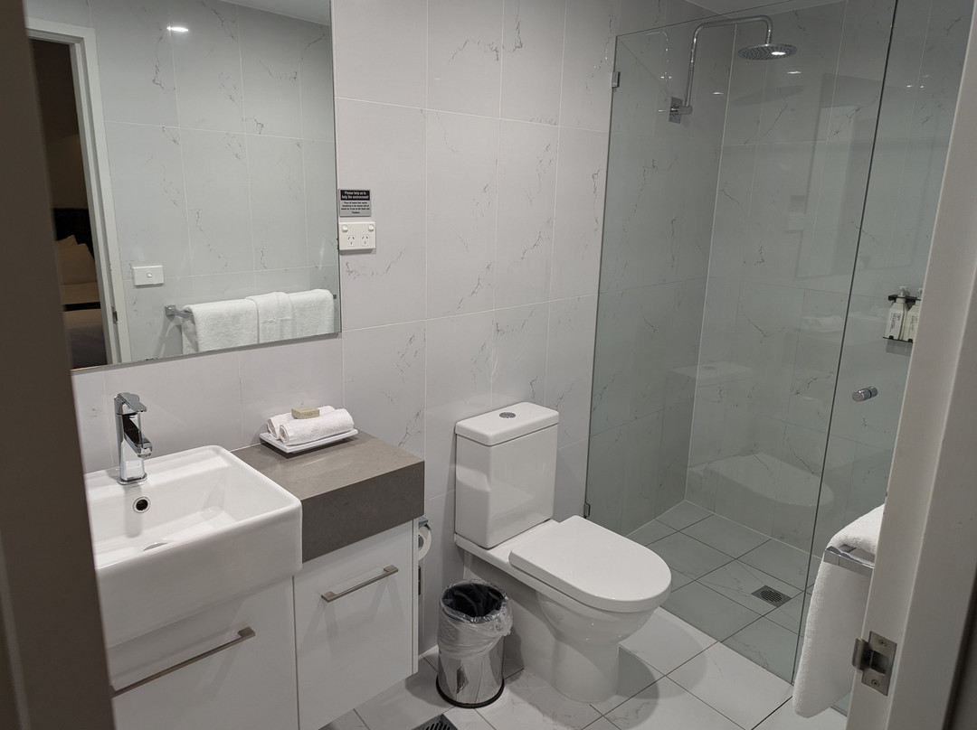 The Lucky Hotel主图