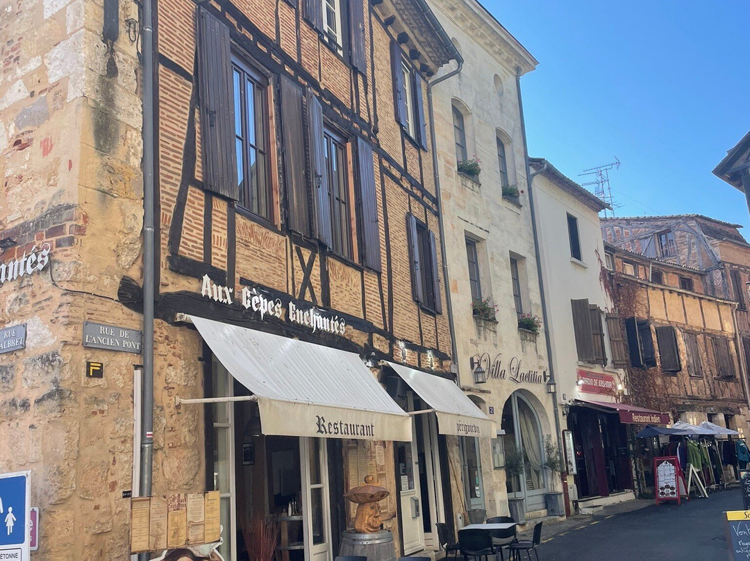 Place de la Myrpe景点图片