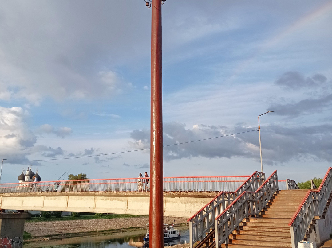 Monument to a lamppost景点图片