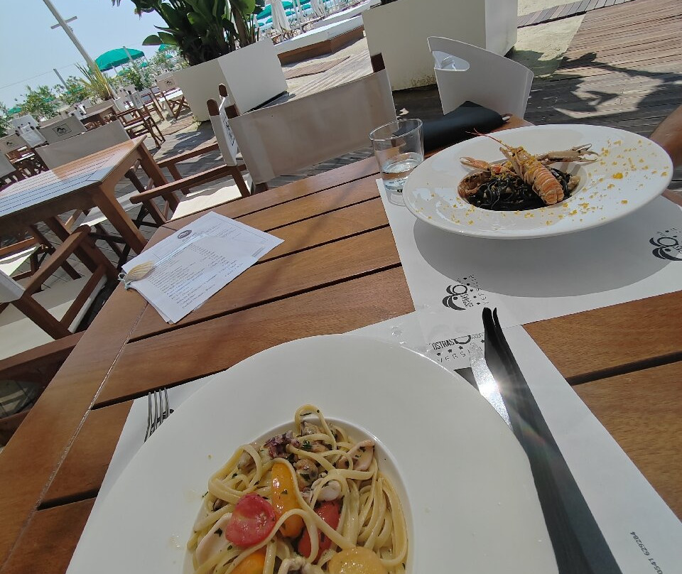 Ostras Beach Disco Club景点图片