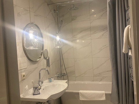 柴可夫斯基酒店主图