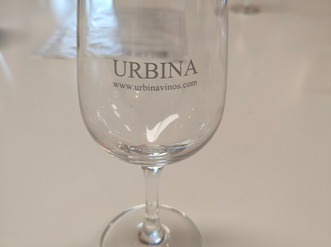 Bodegas Urbina景点图片