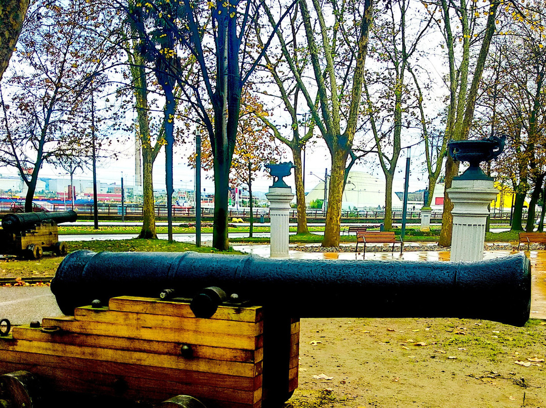 Cañones Del Parque Del Muelle-阿维莱斯必去景点