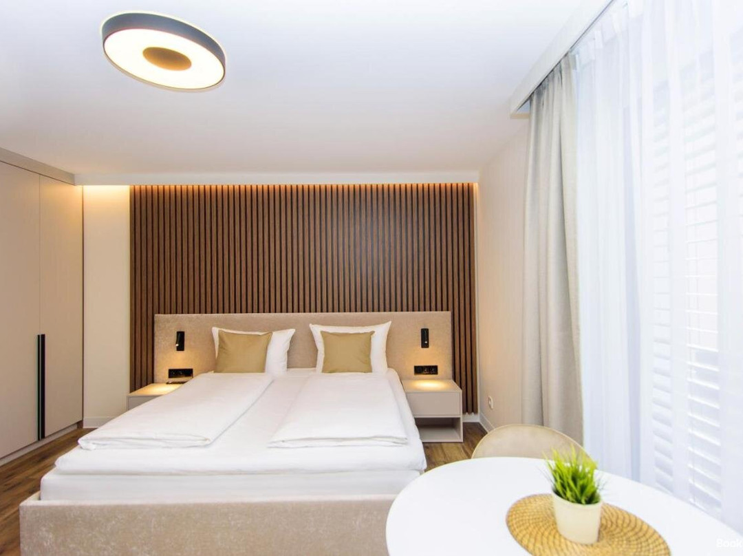 Hotel TwentyFour Living主图