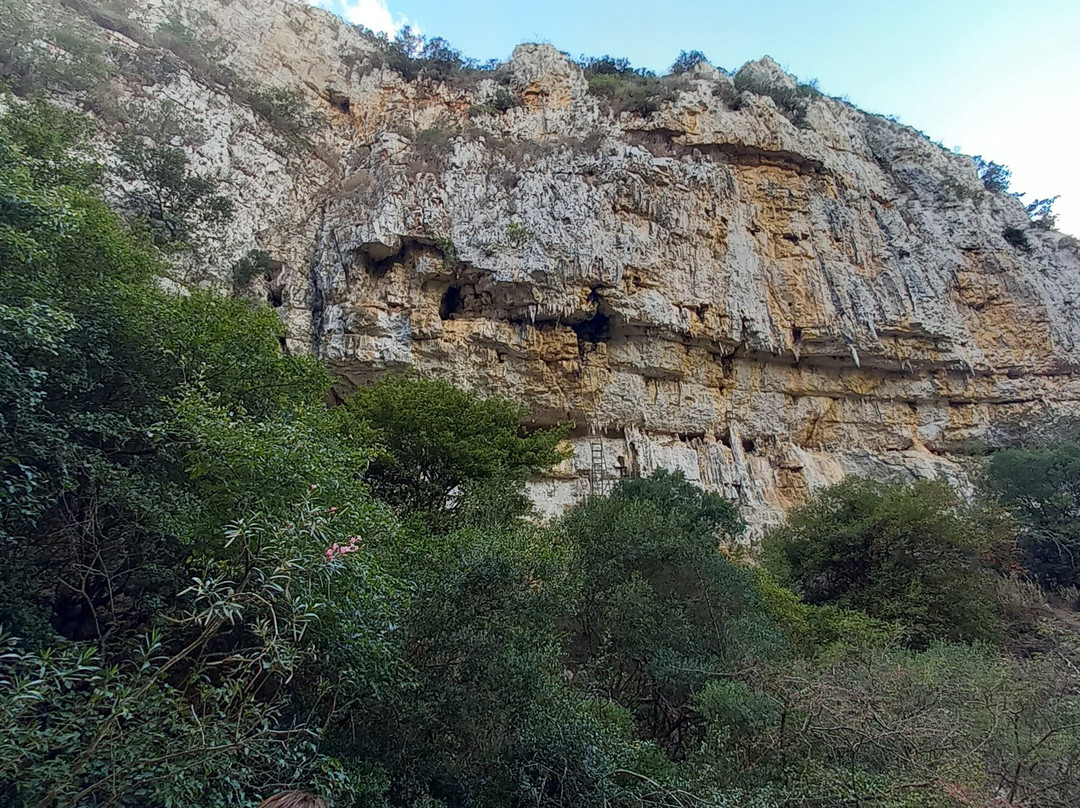 Forgotten Aqueduct-Pilos必去景点
