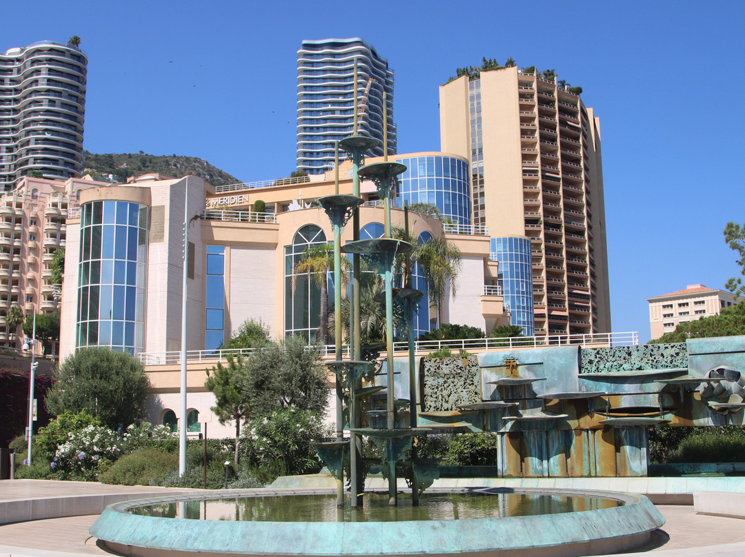 Larvotto Fountain "Homage to Princess Grace"-摩纳哥城必去景点