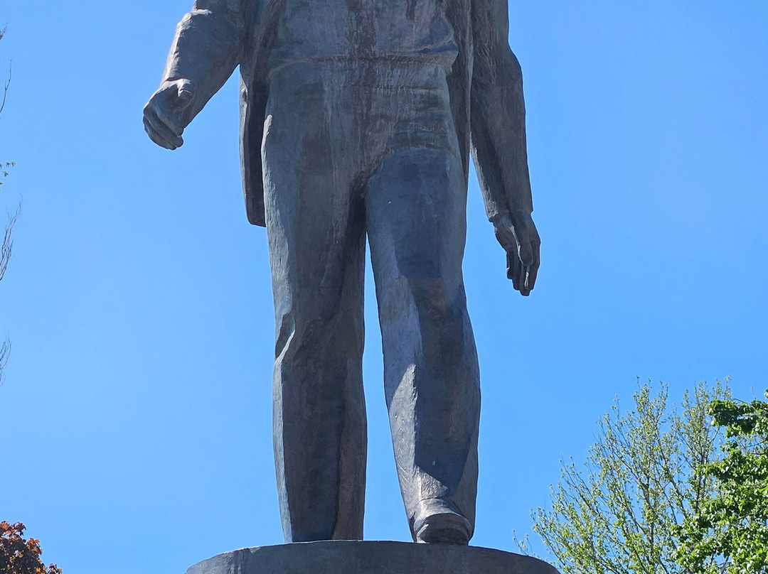 Monument to Gagarin-萨拉托夫必去景点