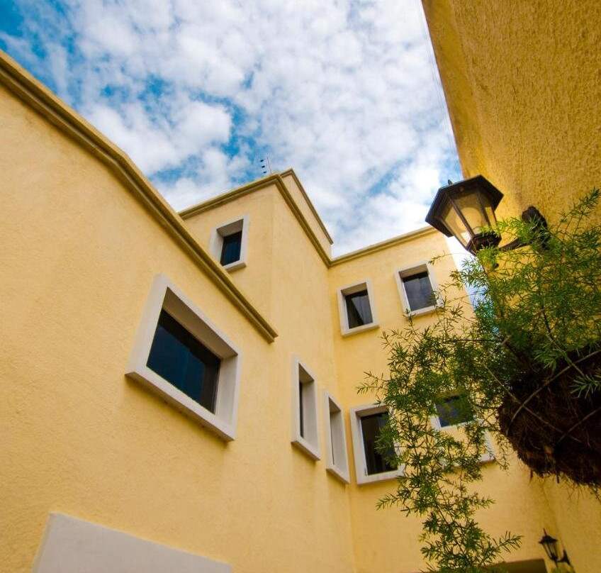 Hotel la Pequena Valencia