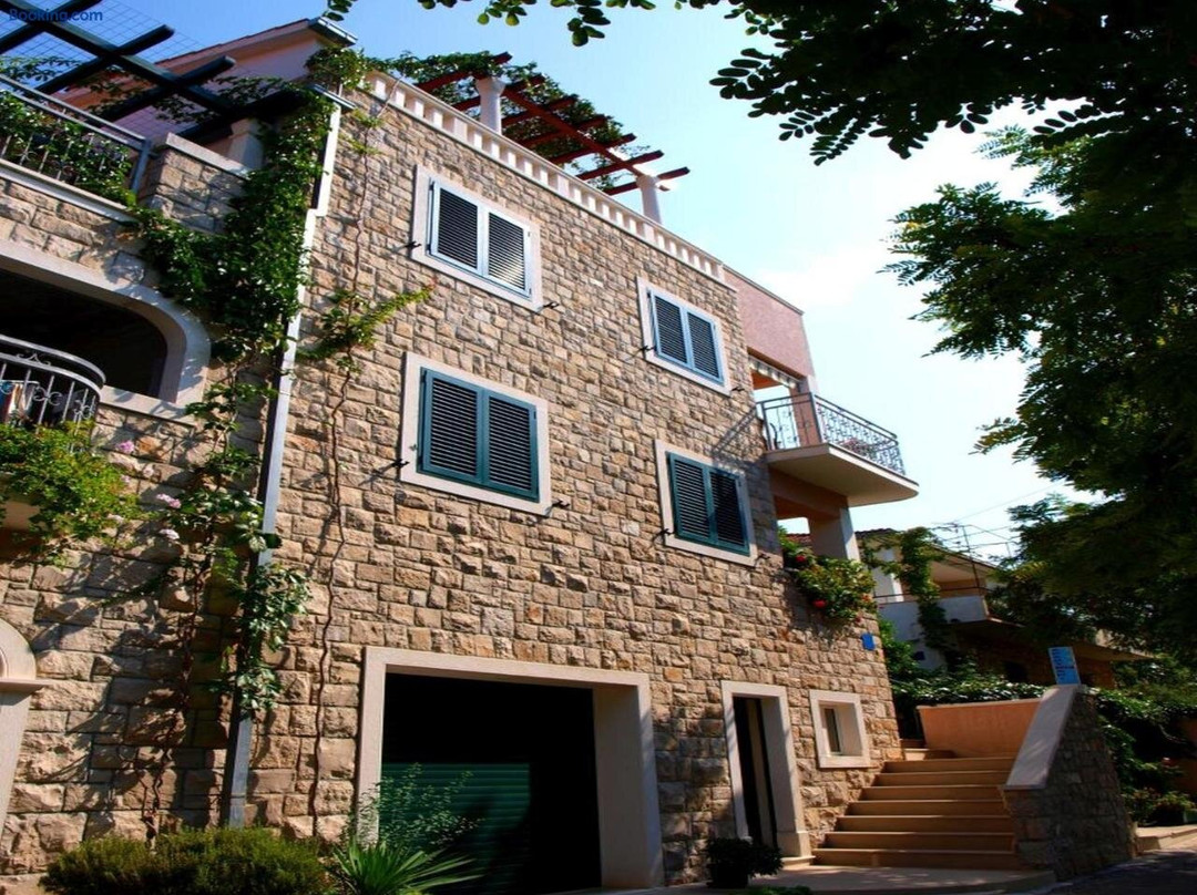 Apartments Mia