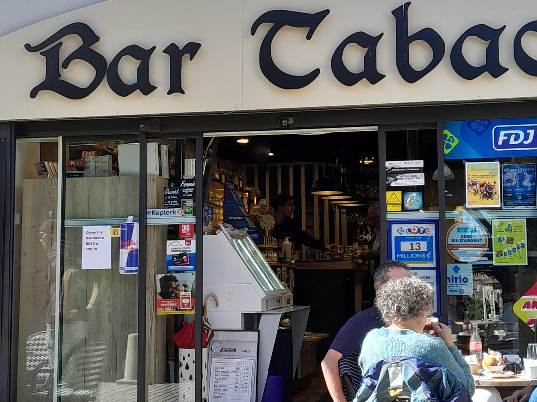 Les Halles Bar Tabac
