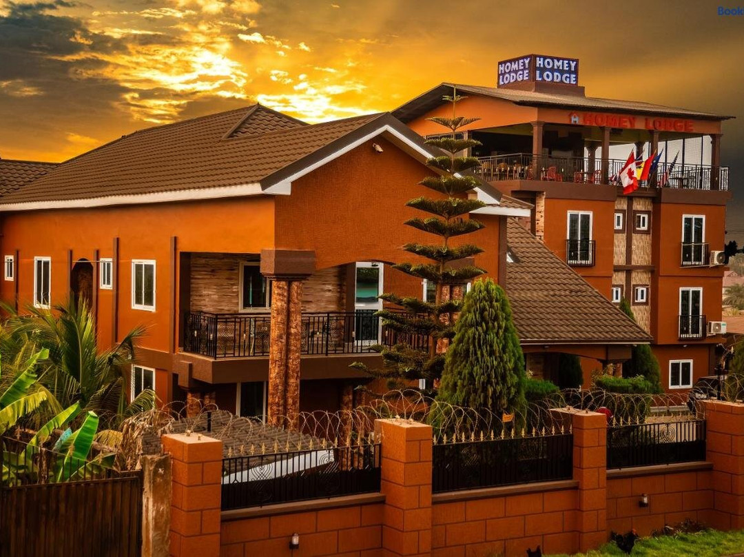 Homey Lodge