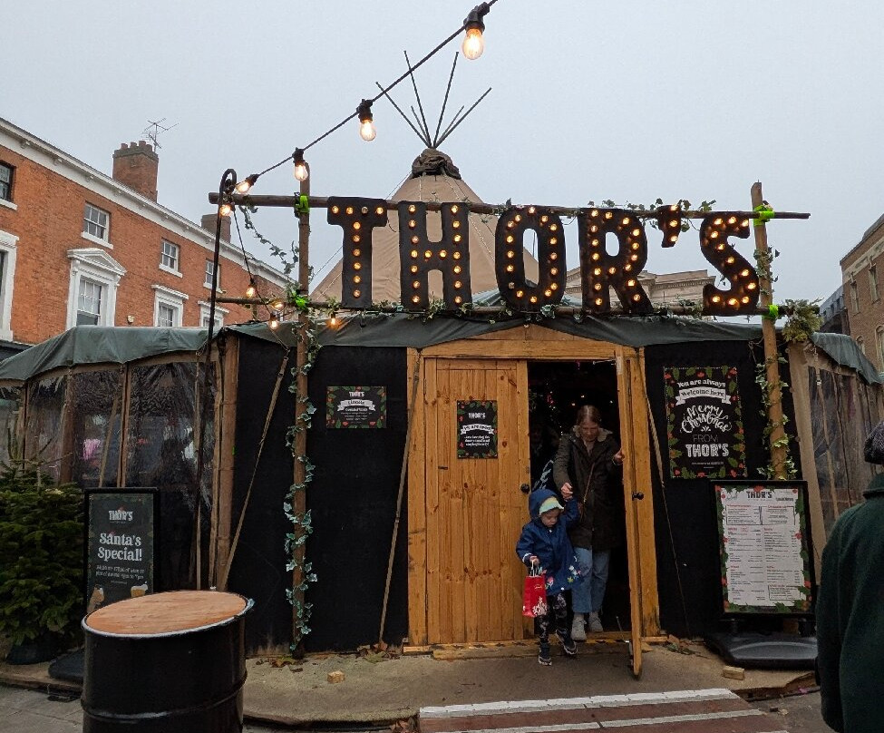 THOR'S Tipi Bar Lincoln-林肯必去景点