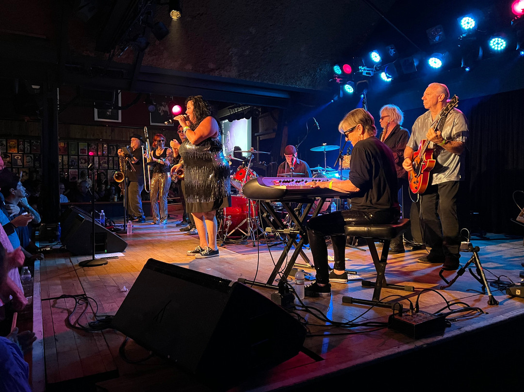 Belly Up Tavern-索拉纳海滩必去景点