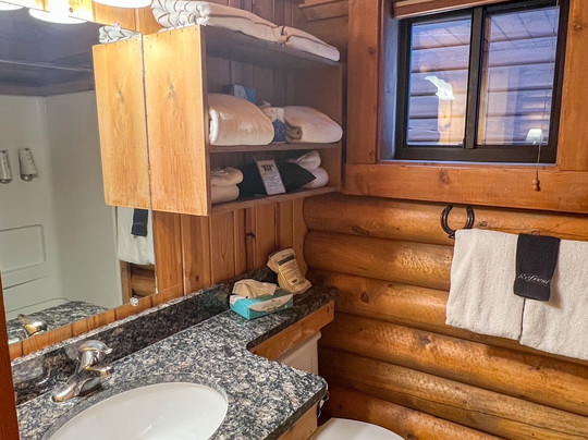 牛仔乡村度假酒店主图