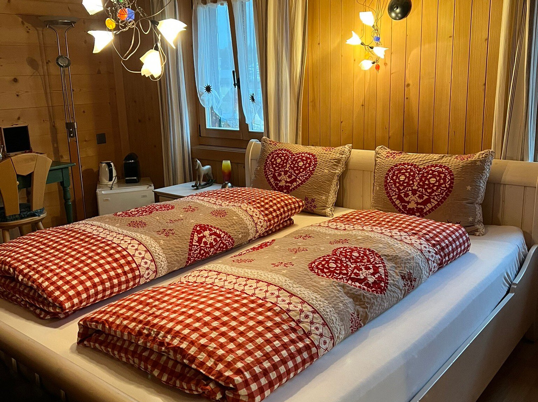 B&B Rosaly主图