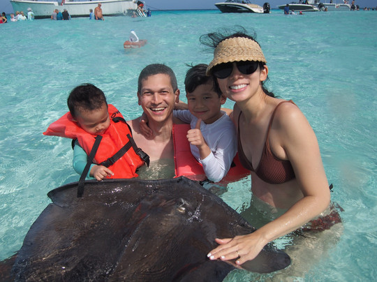 Acquarius Sea Tours-七哩滩必去景点