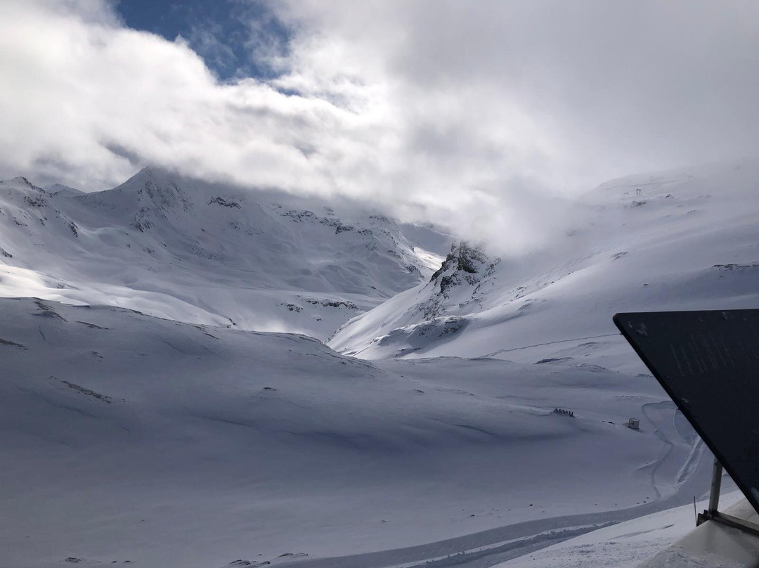 Tignes Ski Resort景点图片