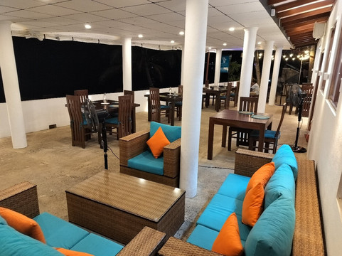 Serenity Beach Cabanas主图