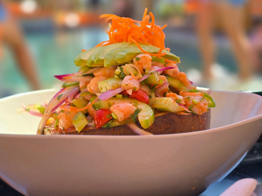 Chicabal Sunset Club-瓦拉塔港必去景点