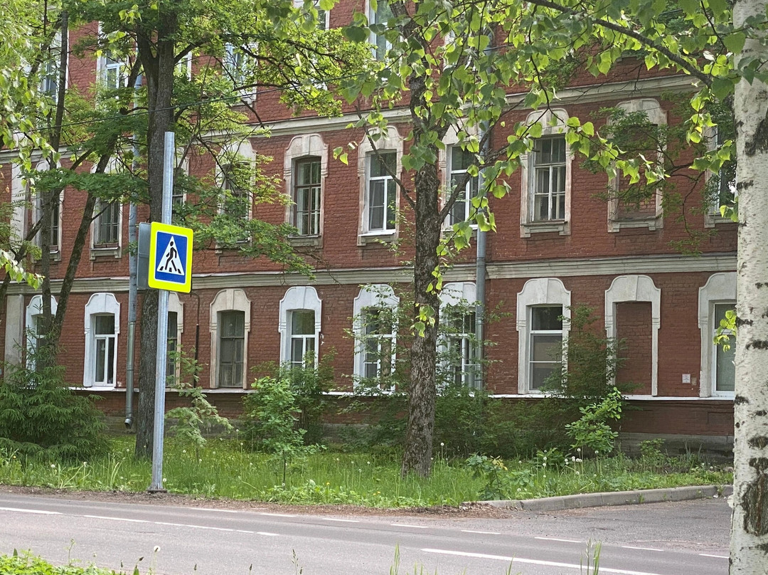 Barracks of the Life Guards Consolidated Cossack Regiment-巴甫洛夫斯克 必去景点