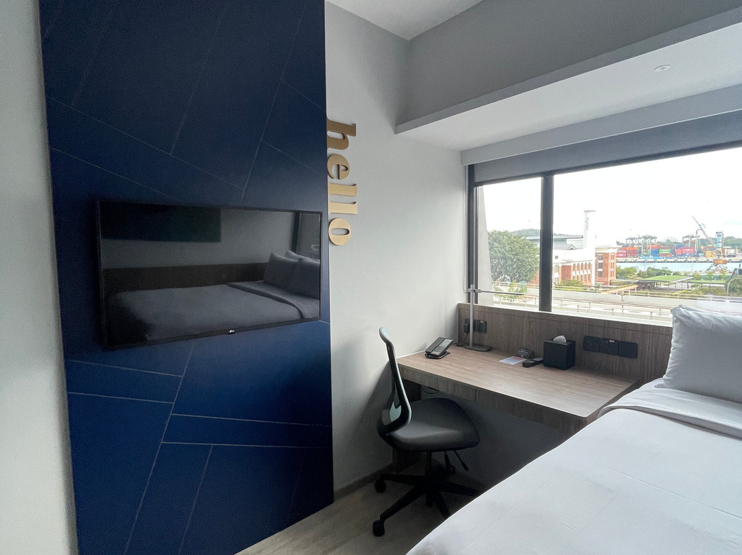 Travelodge新加坡港湾彩鸿酒店主图