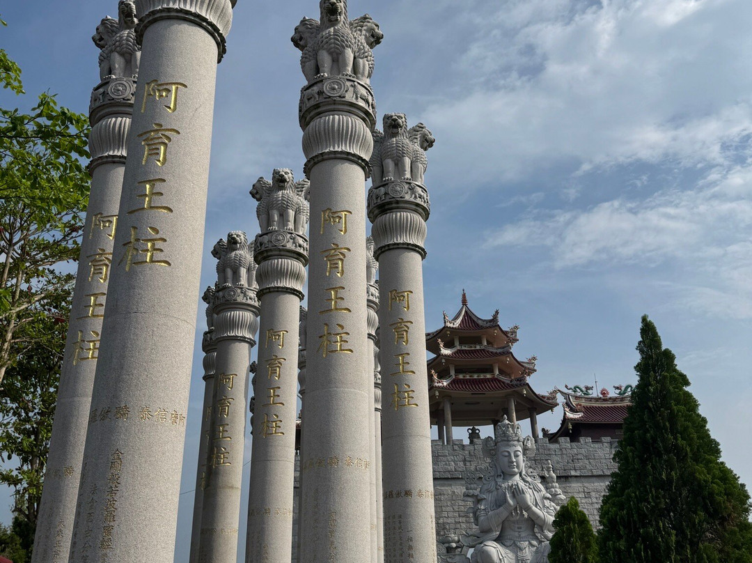 500 Lohan Temple-民丹岛必去景点