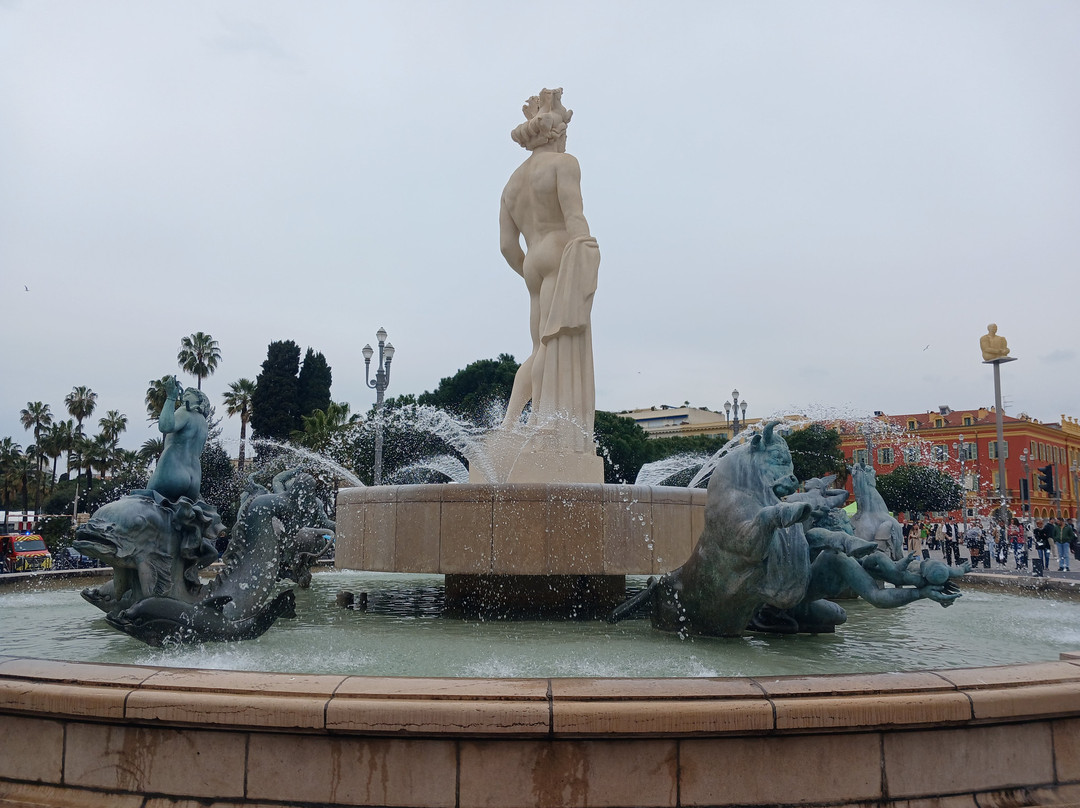 Fontaine du Soleil-尼斯必去景点