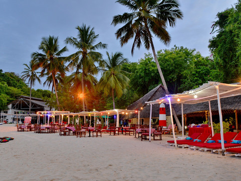 Hova Beach & Bush Experiences-蒙巴萨必去景点