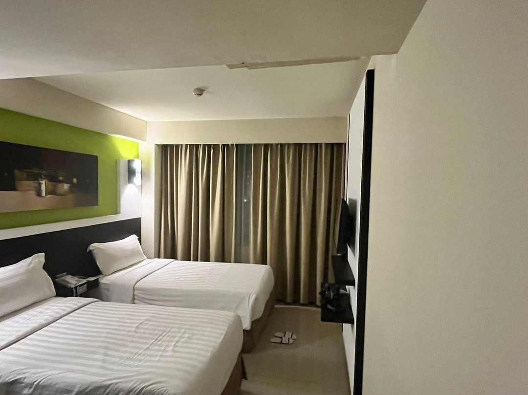 阿斯顿登帕萨会议中心酒店主图