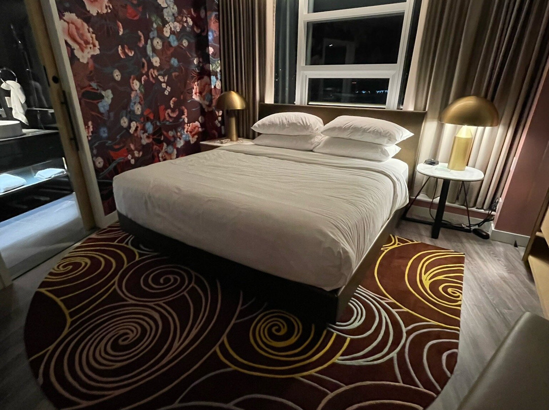 Versante Hotel主图