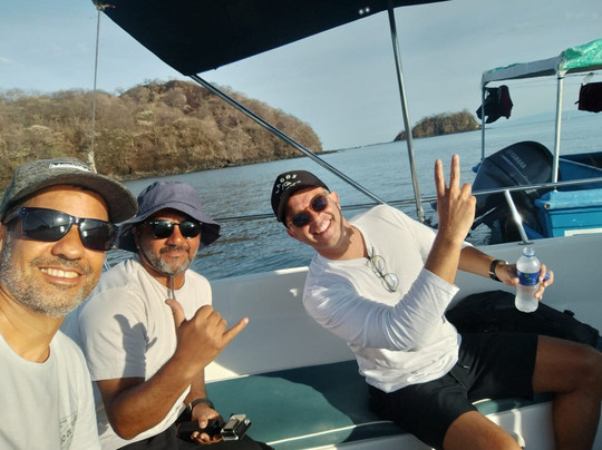 La Bruja Surf Trips-Playas del Coco必去景点