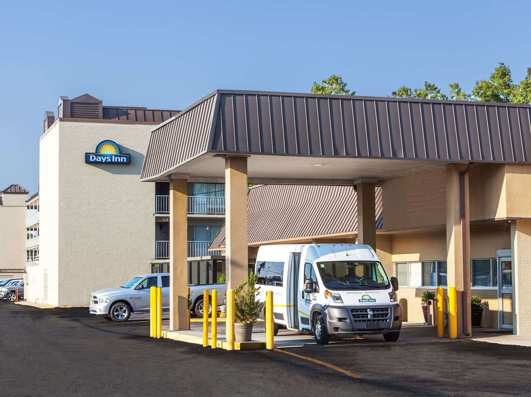 新奥尔良机场戴斯酒店