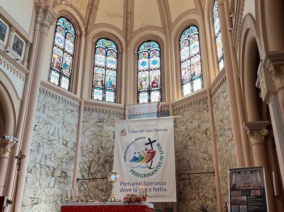 Chiesa del Sacratissimo Cuore di Gesu-佩斯卡拉必去景点