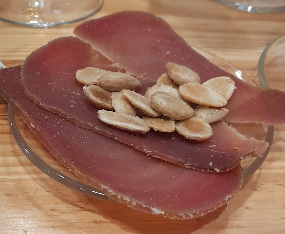 Meson de Alfredo-拉利内阿必去景点