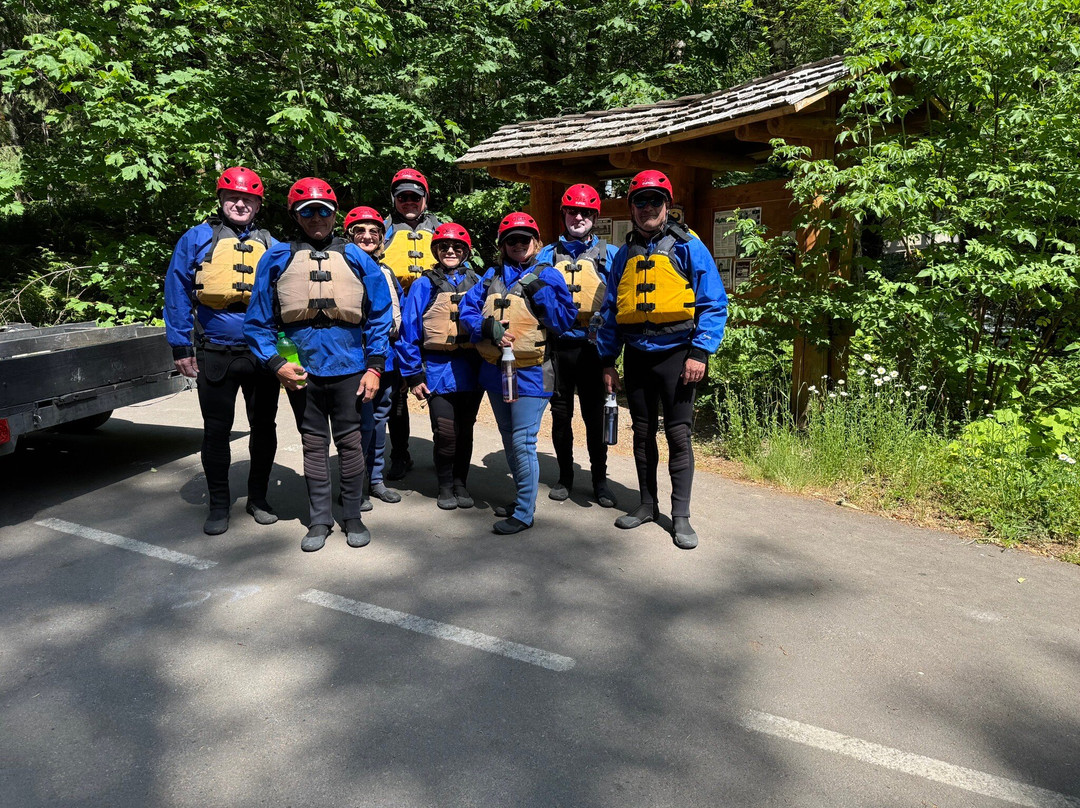 Oregon River Experiences-莱克奥斯韦戈必去景点