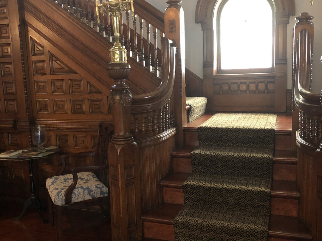 Gage Mansion Bed & Breakfast主图