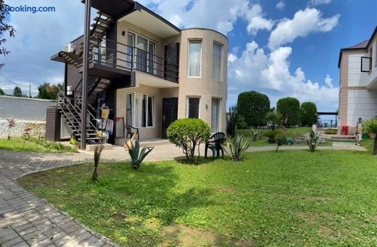 Natalia Guest House
