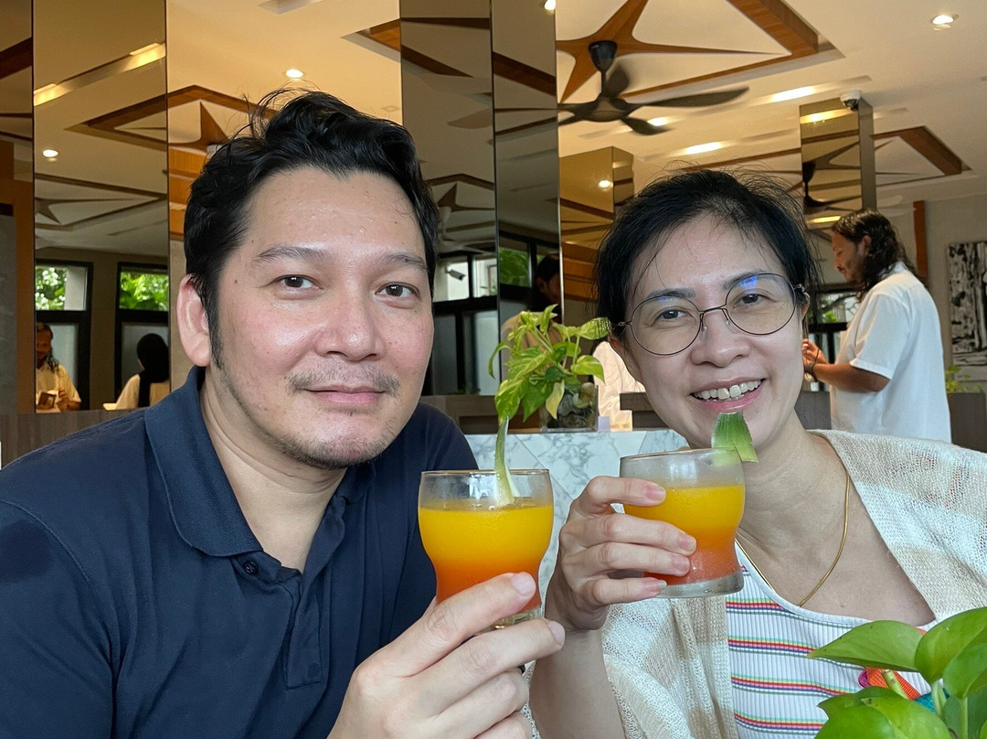 Triton Prestige Seaview and Spa主图