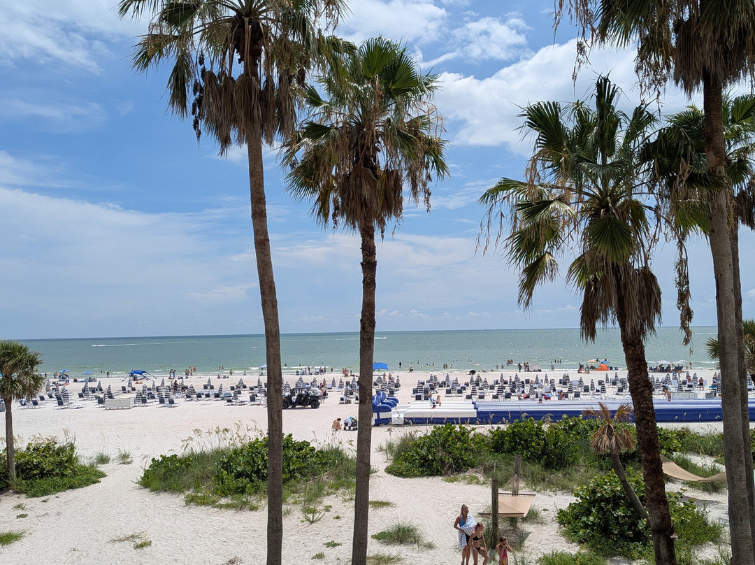 贸易风岛大酒店主图