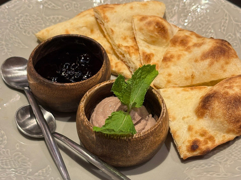 MAD CHEFs 池袋東口店