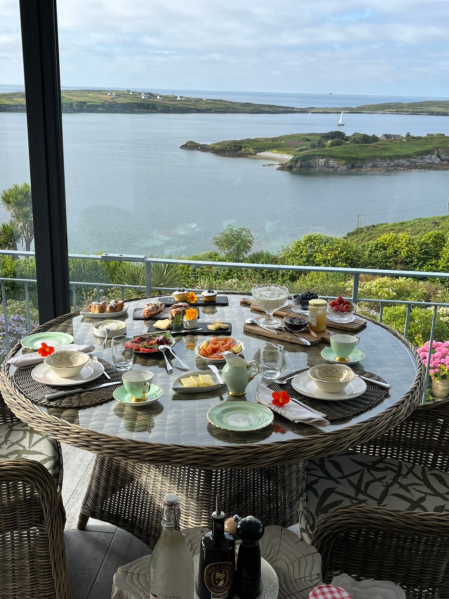 Fastnet Hotel-官方