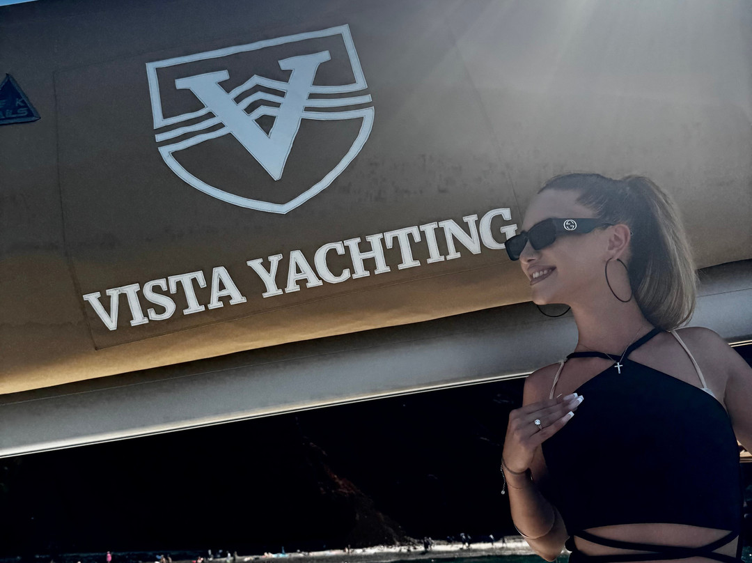 Vista Yachting Santorini-圣托里尼必去景点