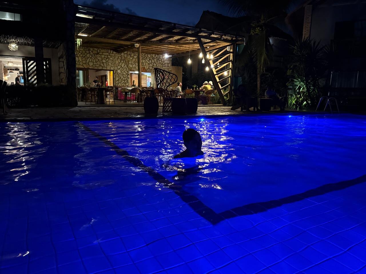 Villa Pantai Milagres Hotel-泳池