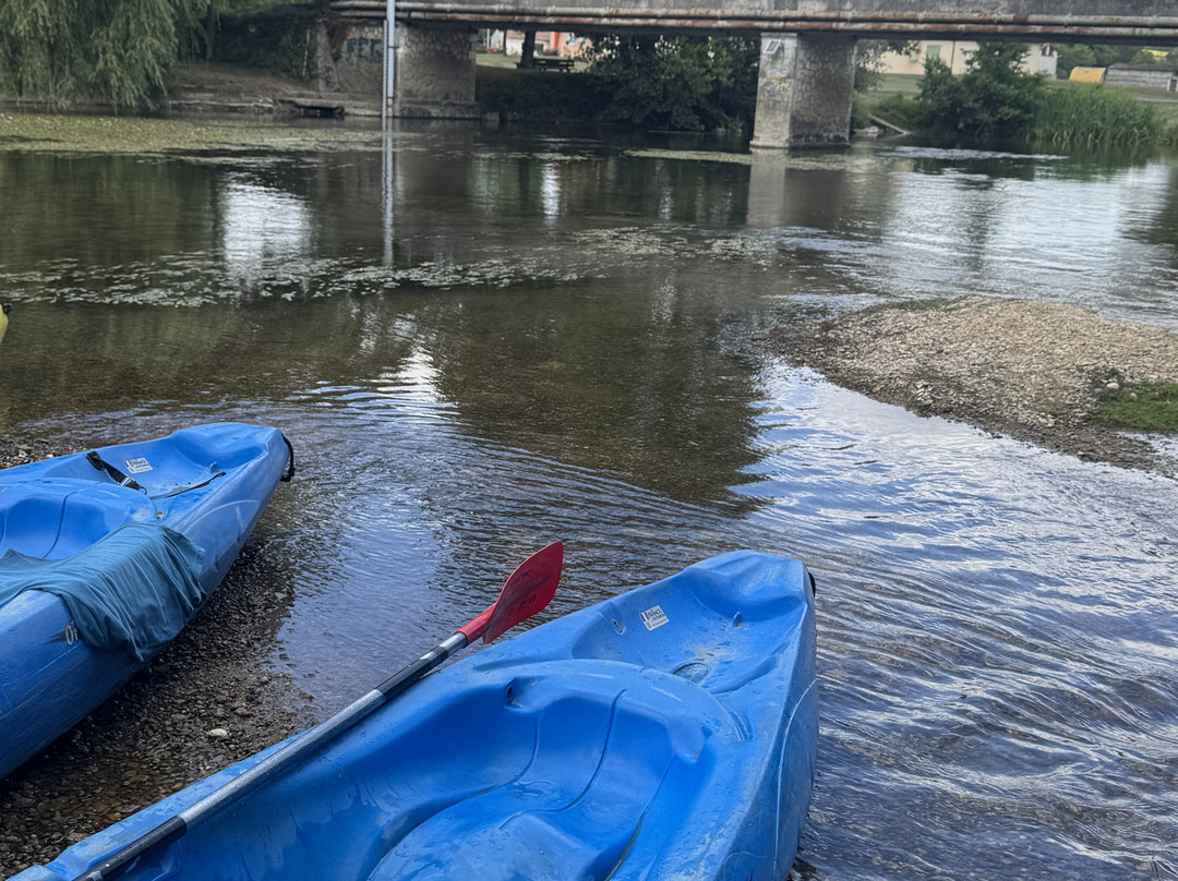 Canoes Riberac-Villetoureix必去景点