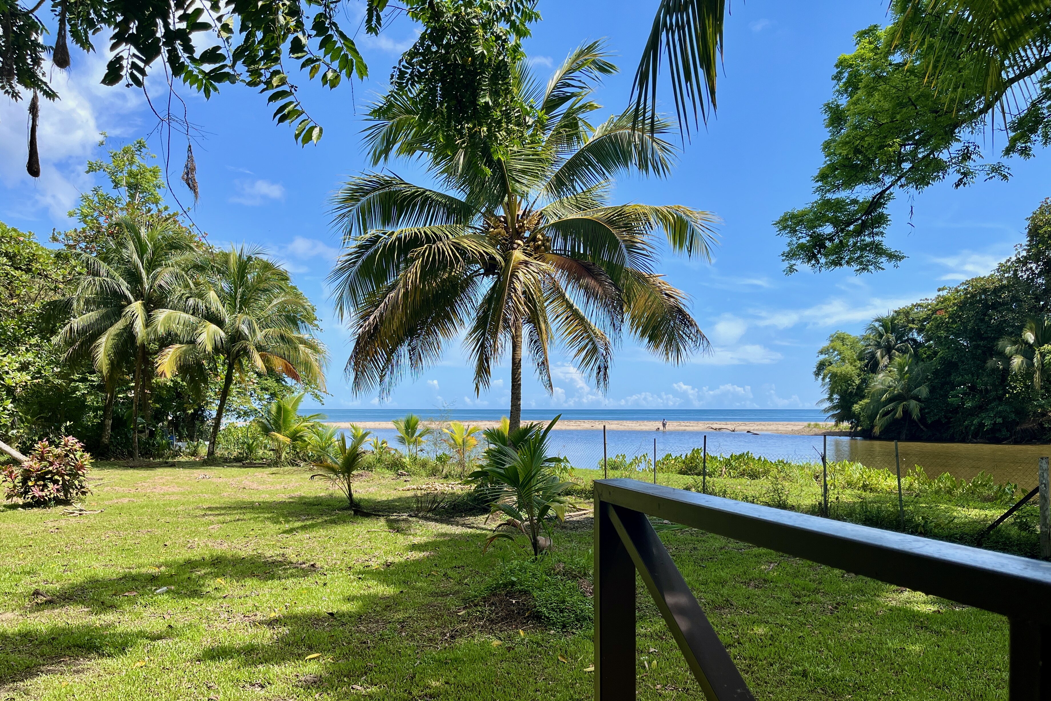 阿卡加酒店-官方